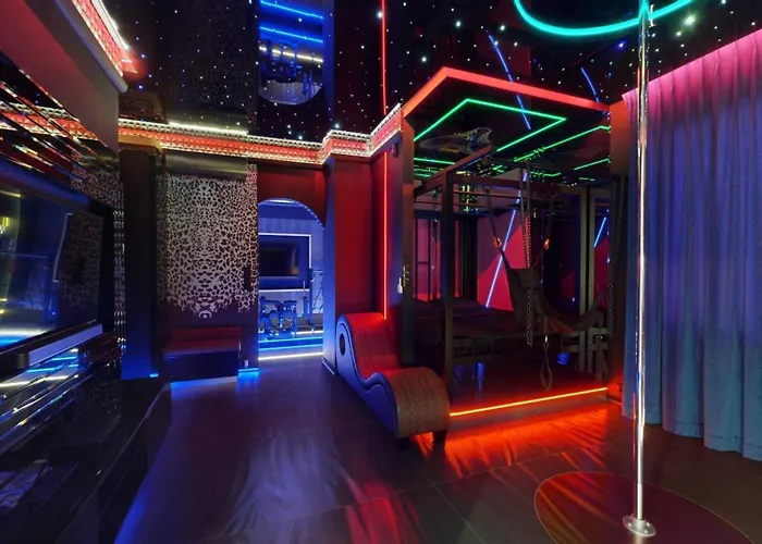 No Limits House - Apartament Bdsm Glamour