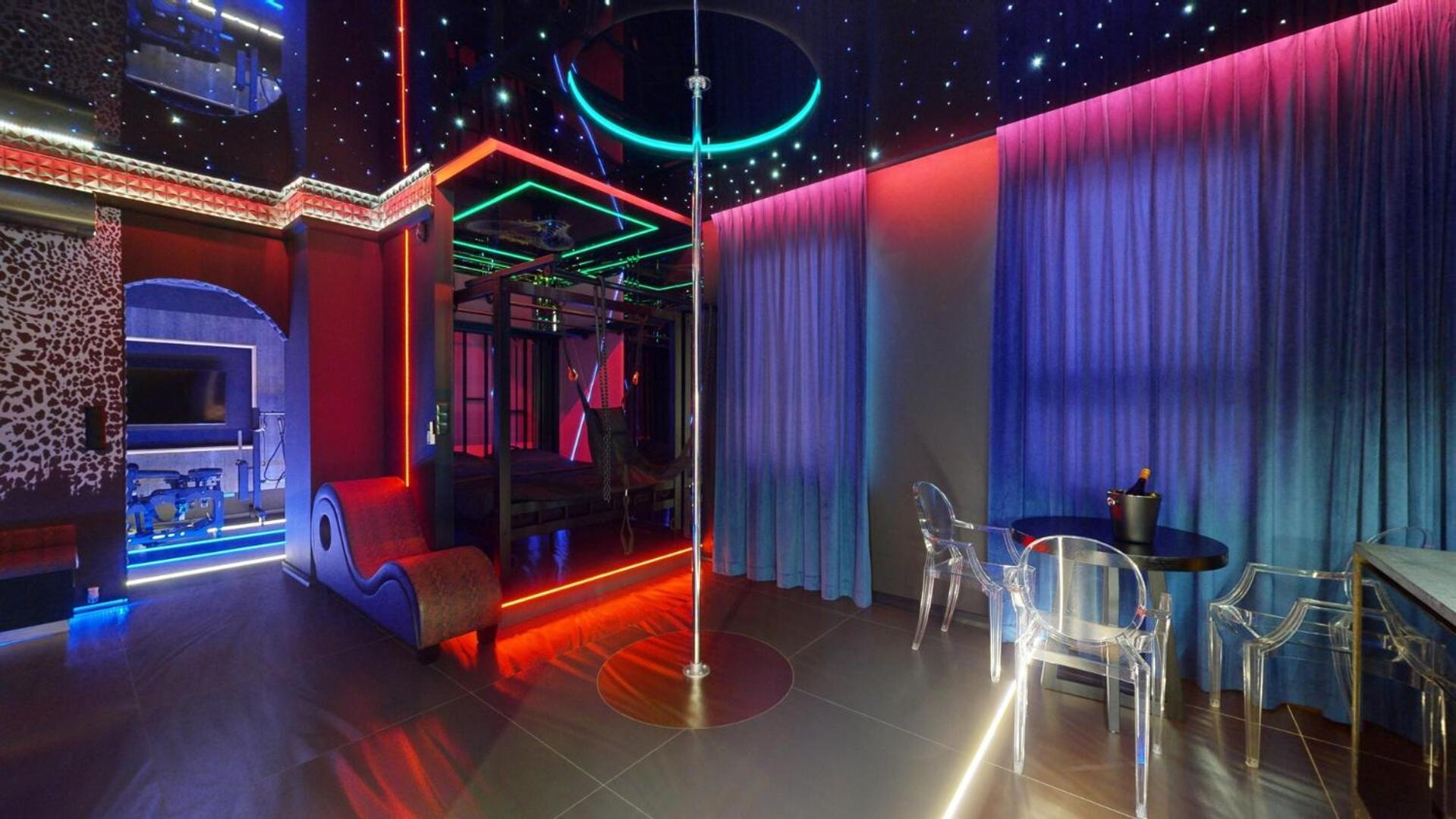 No Limits House - Bdsm Glamour * Варшава