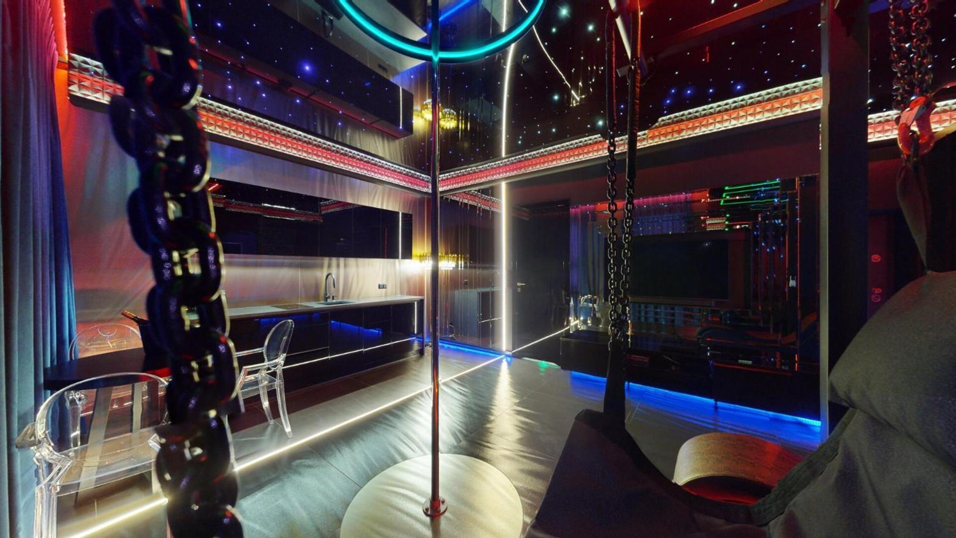Апартаменти No Limits House - Bdsm Glamour Варшава